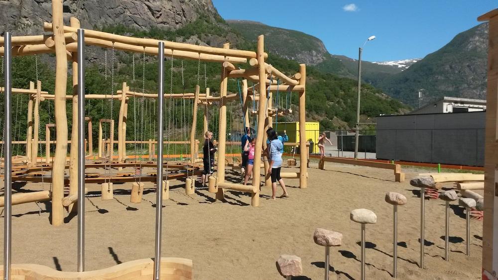 Laerdal Ferie- Og Fritidspark Laerdalsoyri Luaran gambar