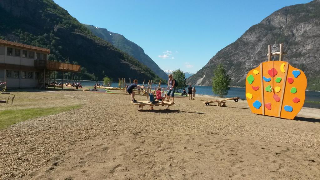 Laerdal Ferie- Og Fritidspark Laerdalsoyri Luaran gambar